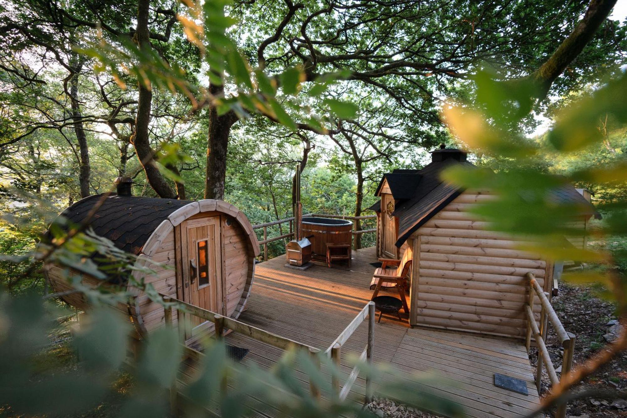 Chestnut Tree House With Hot Tub & Sauna Barmouth Buitenkant foto