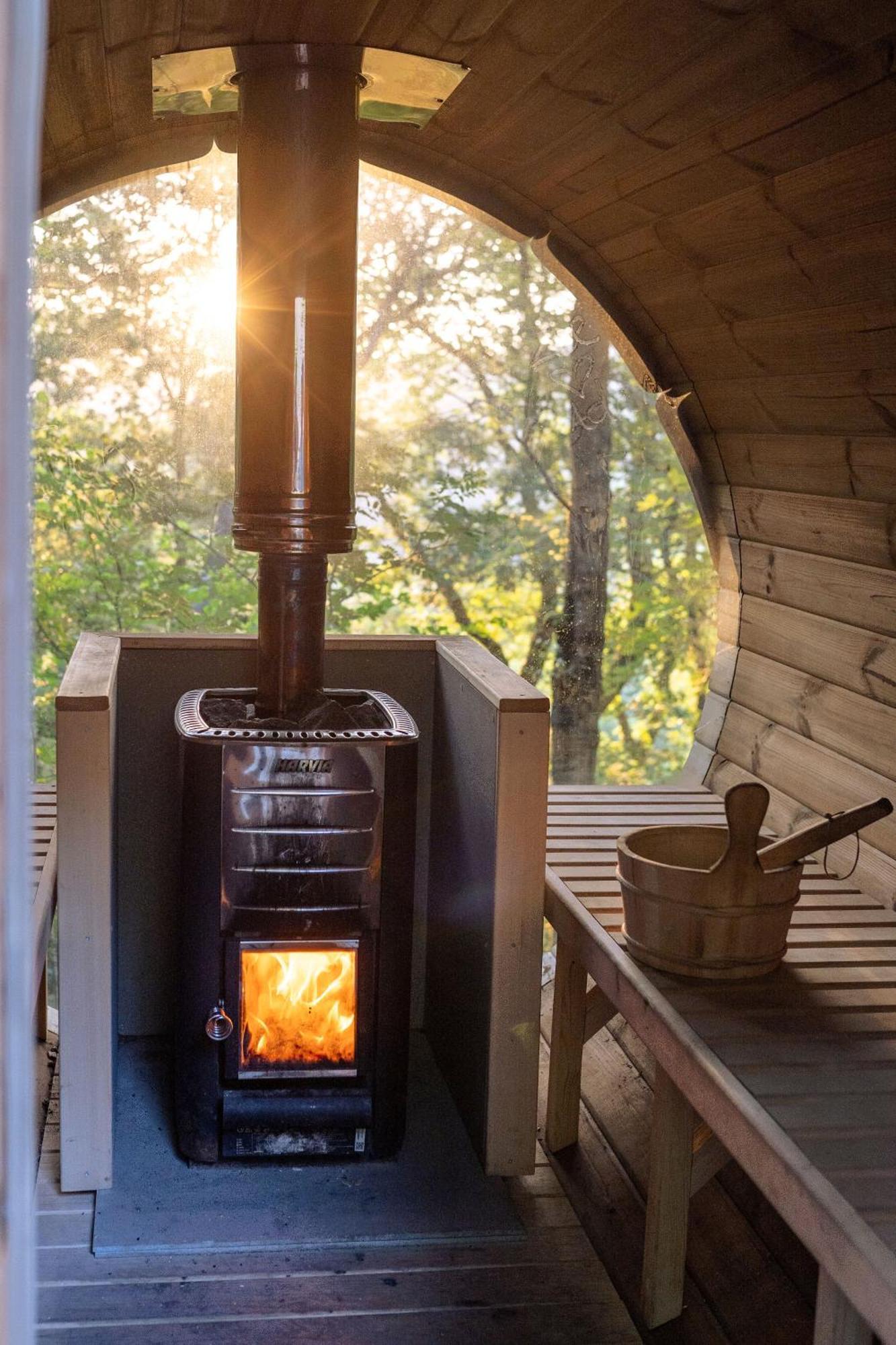 Chestnut Tree House With Hot Tub & Sauna Barmouth Buitenkant foto