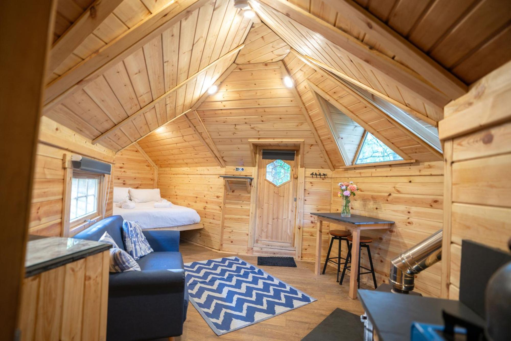 Chestnut Tree House With Hot Tub & Sauna Barmouth Buitenkant foto